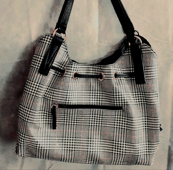 Liz Claiborne Houndstooth Tote Bag - Picture 2 of 9